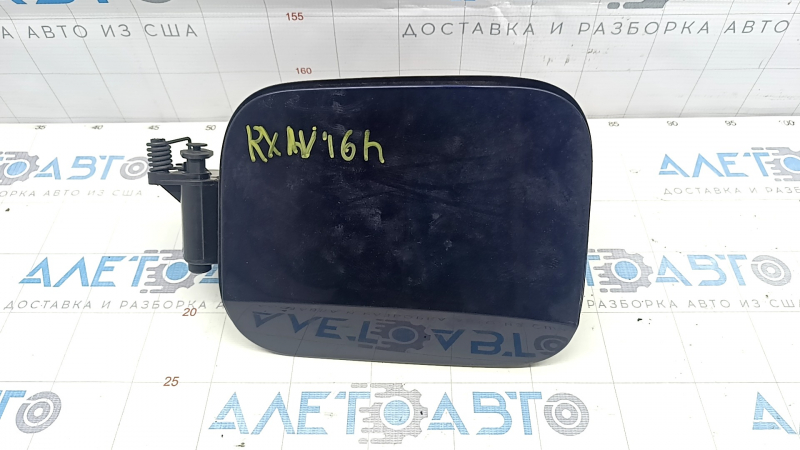 Fuel filler flap with housing Lexus RX450h 16-22