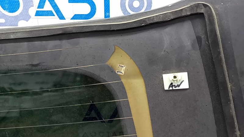 Rear glass of the trunk door Ford Escape MK3 13-19 tinted, no heating terminals