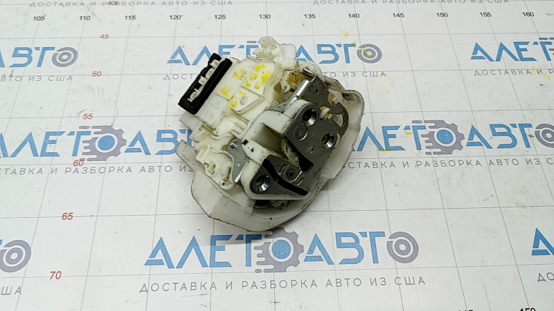 Front left door lock Subaru Outback 10-14