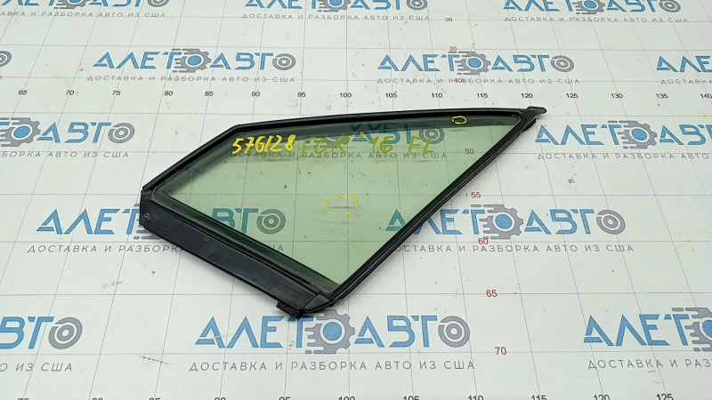 Door glass triangle with seal front left Subaru Forester 14-18 SJ green tint, scratches