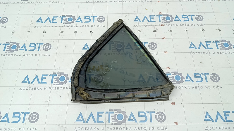 Door glass triangle rear left Lexus IS250 IS350 06-13 scratch