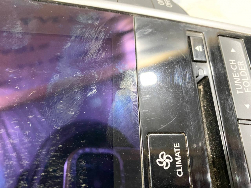 Control panel Infiniti Q50 14-16 under seat heating, scratches, dust under the screen