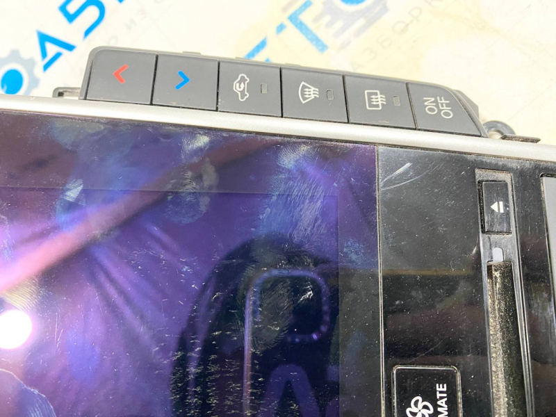Control panel Infiniti Q50 14-16 under seat heating, scratches, dust under the screen