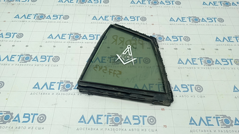 Door glass triangle with seal rear right Toyota Prius 50 16-22 scratches