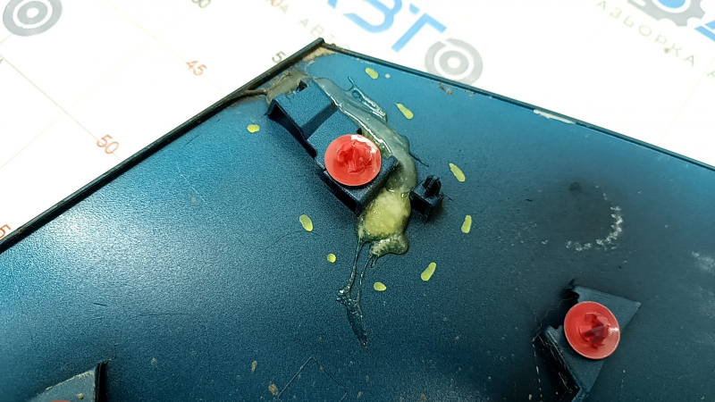 Spoiler tailgate Toyota Prius 50 Prime 17-22 broken fasteners, after repair