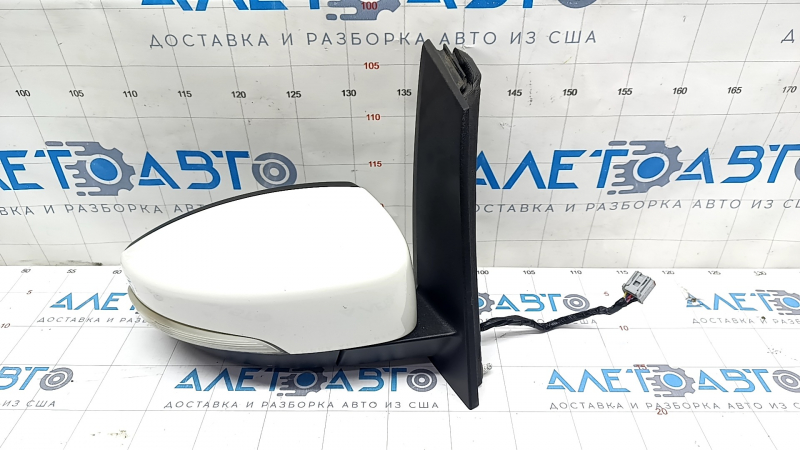 Side mirror right Ford C-max MK2 13-18 7 pins, turn signal, heated, white, scratches