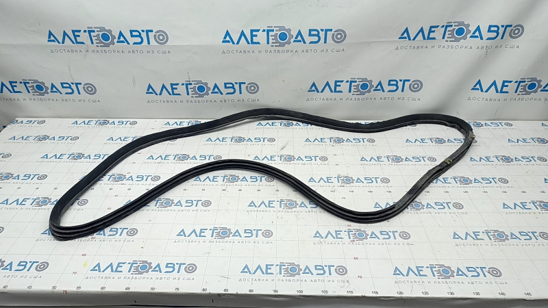 Rear left door seal for Lexus IS200 IS300 99-05
