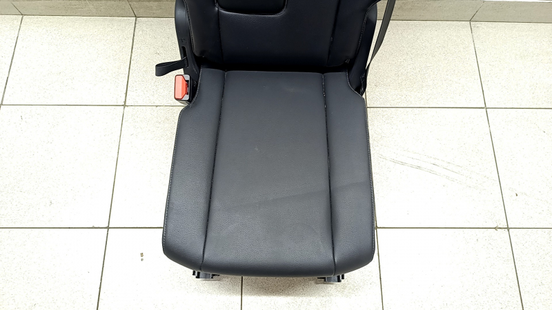 Rear seat center Volvo XC90 16-22 leather black for 2 rows, for cleaning