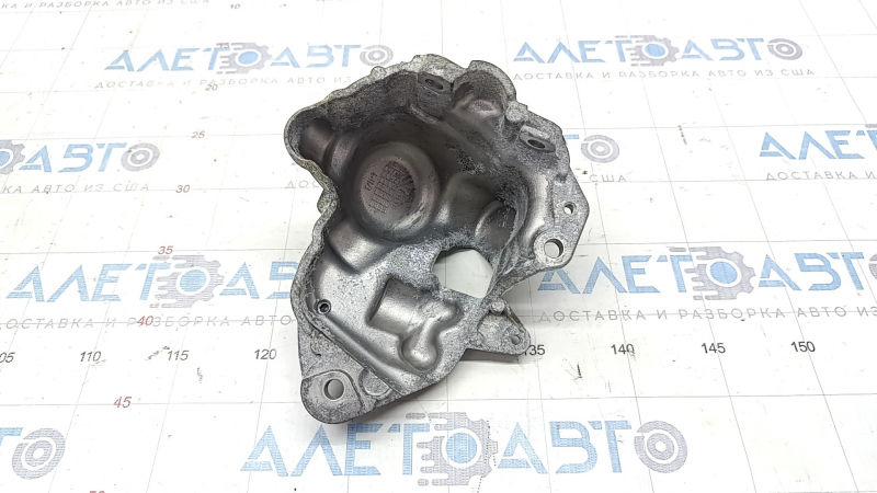 Protective cover of fuel injection pump Mercedes W213 E 300 17-19 2.0T