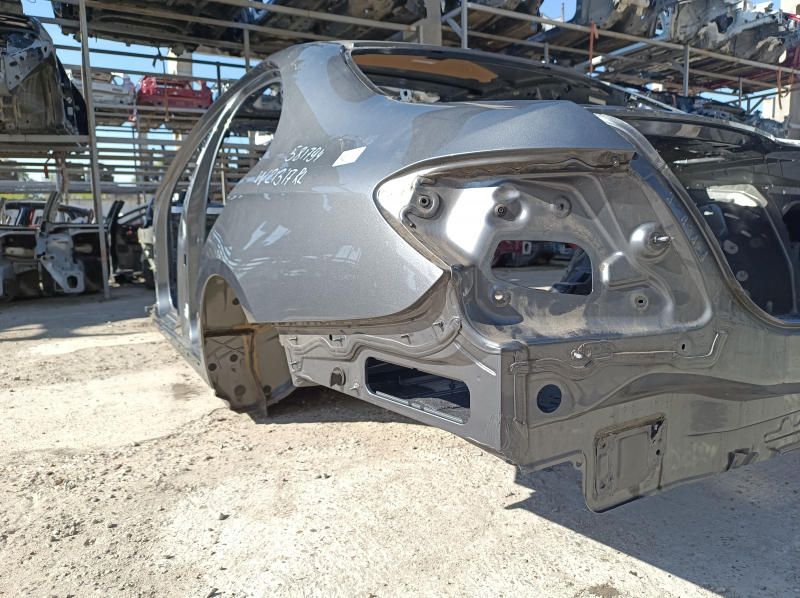 Quarter wing rear left Mercedes W213 E 17-20 on the body, graphite