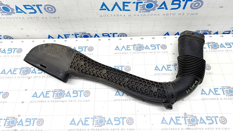 Air duct from air intake Mercedes C-class W205 300/350e/350h 15-18