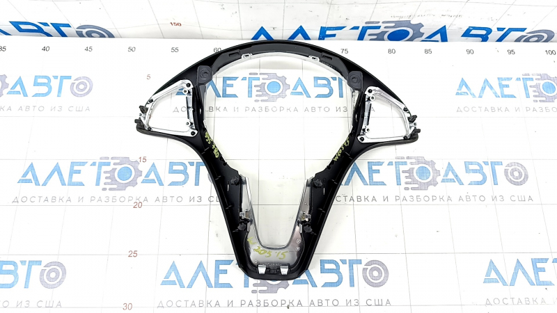 Mercedes C-class W205 15-18 steering wheel cover peeled off