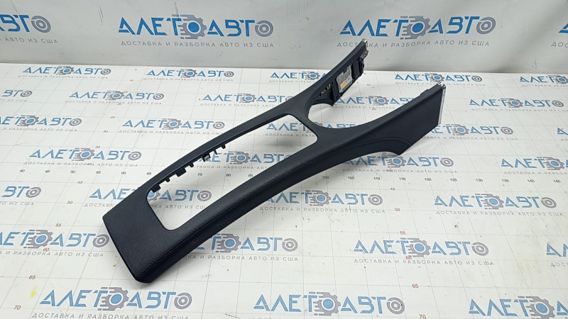 Mercedes W211 center console trim leather black, scratches