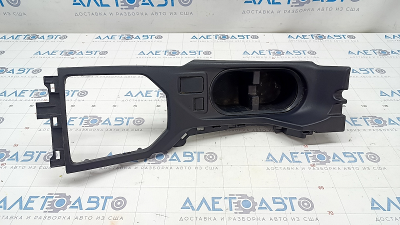 Center console trim with cup holders Subaru Impreza 17- GK black, automatic transmission, scratches