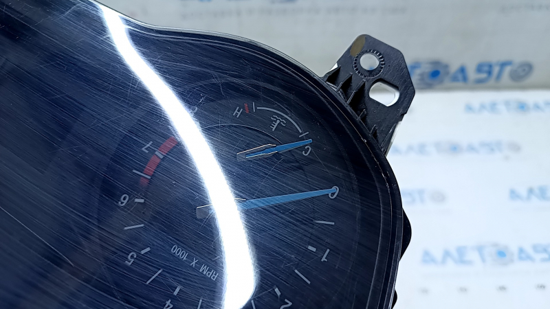 Instrument cluster Ford Fusion mk5 13-13 1 display, small, 107k, scratches