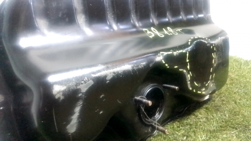 Oil pan VW Passat b8 16-19 USA 1.8 TFSI dents