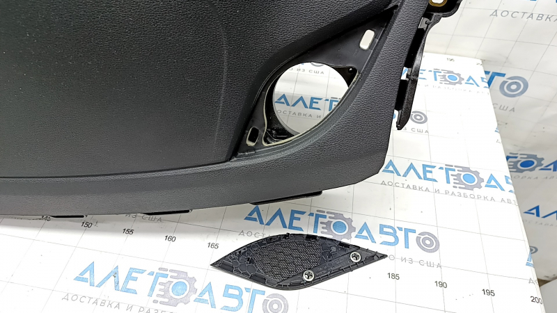 Torpedo front panel with AIRBAG Audi A4 B9 17 - black, without projection, Bang and Olufsen, broken left speaker grille mount