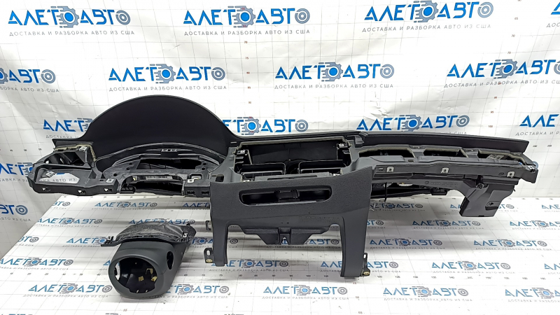 Torpedo front panel with AIRBAG Audi A4 B9 17 - black, without projection, Bang and Olufsen, broken left speaker grille mount