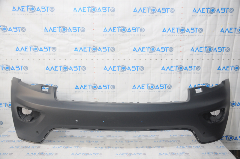 Front bumper bare top part under the trim Jeep Grand Cherokee WK2 17 - under the washer and parking sensors