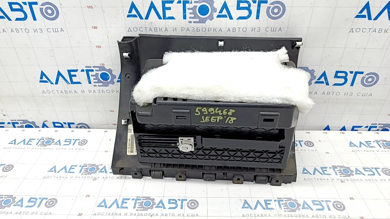 Glove box glove compartment Jeep Grand Cherokee WK2 11-21 black, scratch, for cleaning