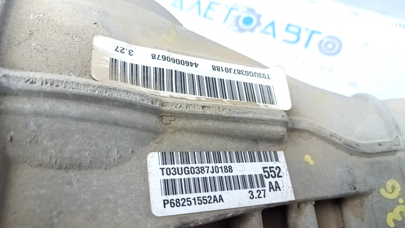 Rear differential gearbox Jeep Grand Cherokee WK2 14-21 RWD 3.6 85k, silent bushing is torn