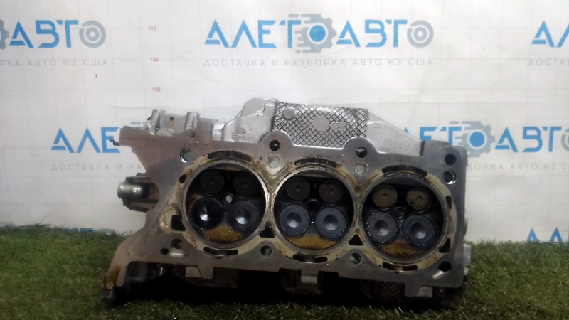 Cylinder head assembly Jeep Grand Cherokee WK2 16- 3.6 right without camshafts