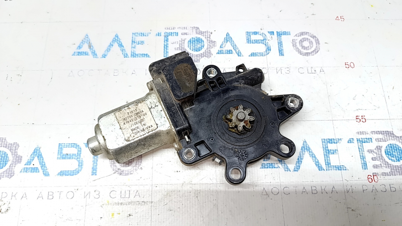 Rear right window lift motor for Infiniti FX35 FX45 03-08