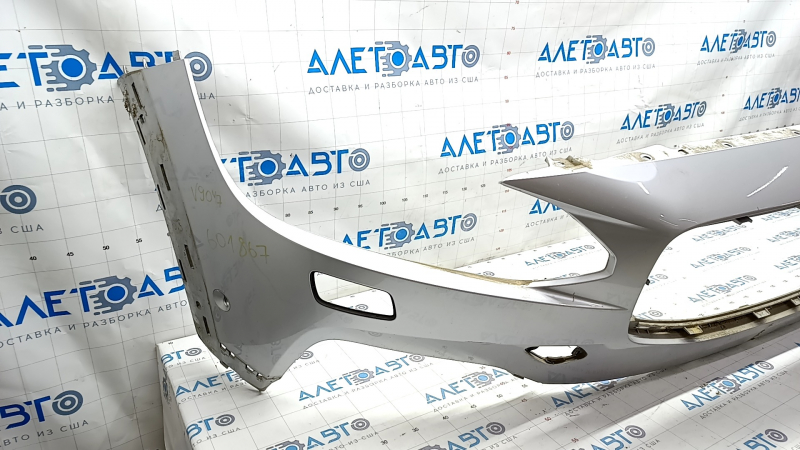Front bare bumper Volvo V90 17-20 usa T5, T6 for parking sensors and headlight washers, bumper defect