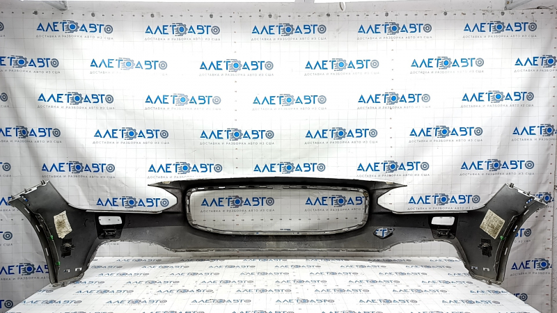 Front bare bumper Volvo V90 17-20 usa T5, T6 for parking sensors and headlight washers, bumper defect
