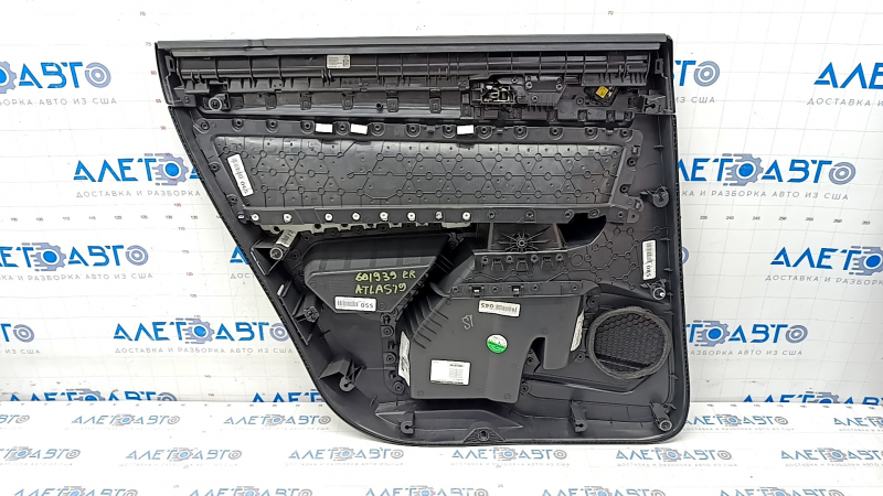 Door trim card rear right VW Atlas 18 - black, with curtain and tweeter, scratches, missing plug