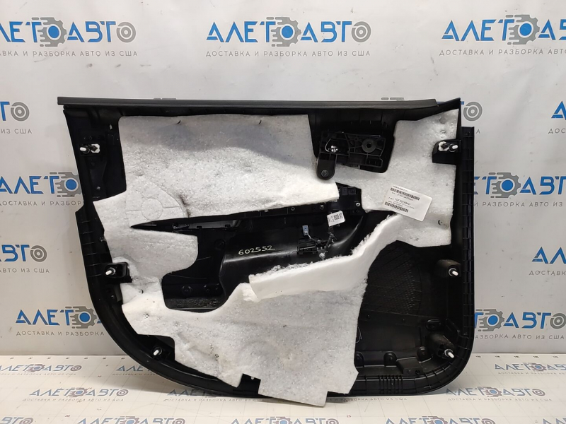 Door trim card front right Dodge Journey 11- black with black insert leather, armrest leather, black stitching, scratch
