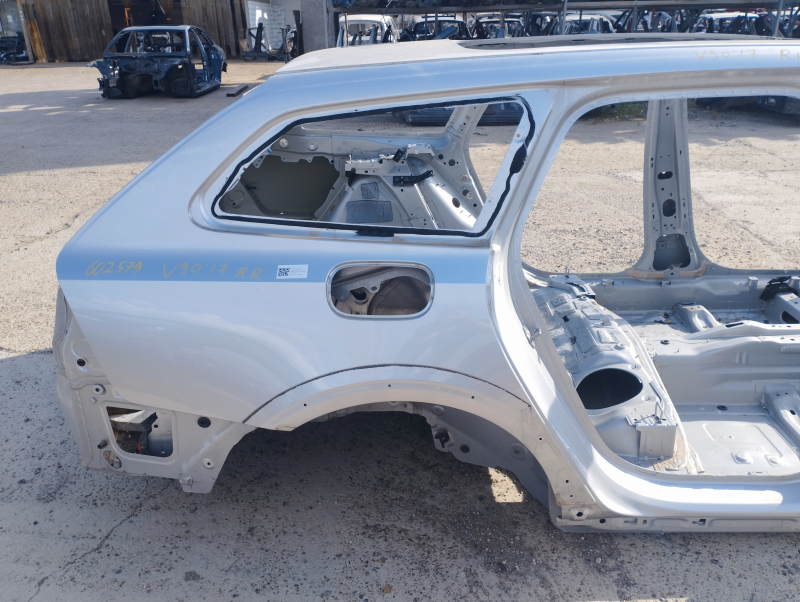 Quarter wing rear right Volvo V90 17-22 usa silver, on the body