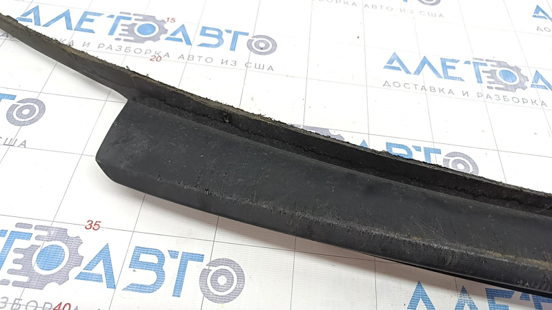 Front bumper lip Hyundai Elantra AD 17-18 prerest, crack in fasteners, scratches