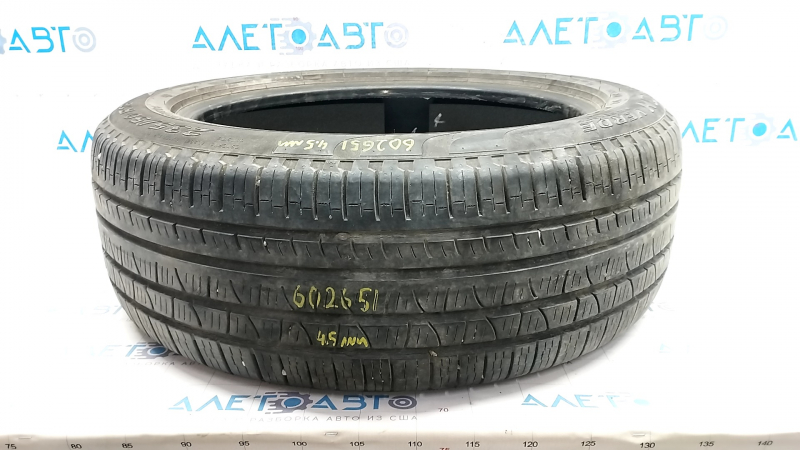 Tire R19 235/50 Pirelli Scorpion Verde 2017 all-season 4.5mm, cracked