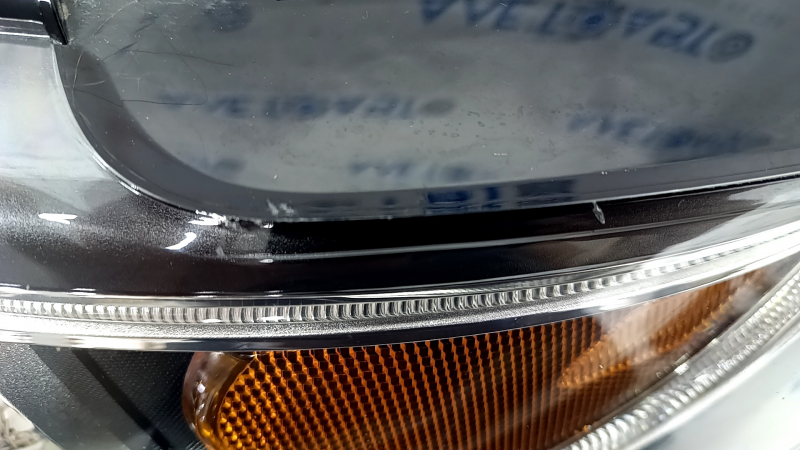 Front left headlight complete Alfa Romeo Stelvio 18-19 xenon, scratches, sand