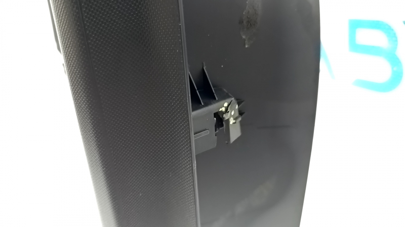 Upper trim of the trunk door Alfa Romeo Stelvio 18 - black, broken fasteners