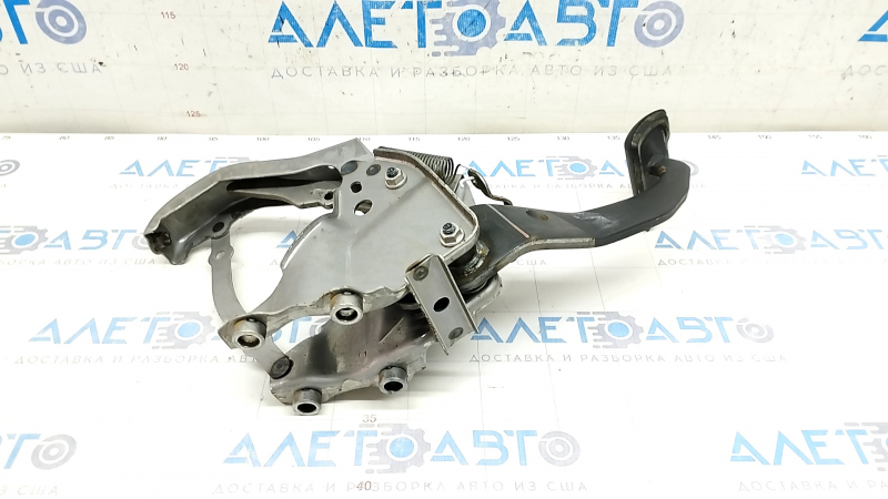 Brake pedal Lexus NX200t NX300 NX300h 15-21