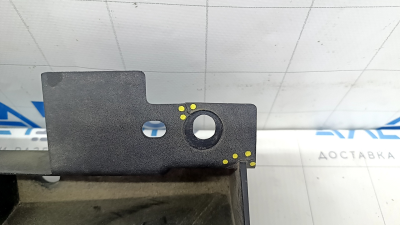 TV cover Jeep Renegade 15-18 prerest cracks