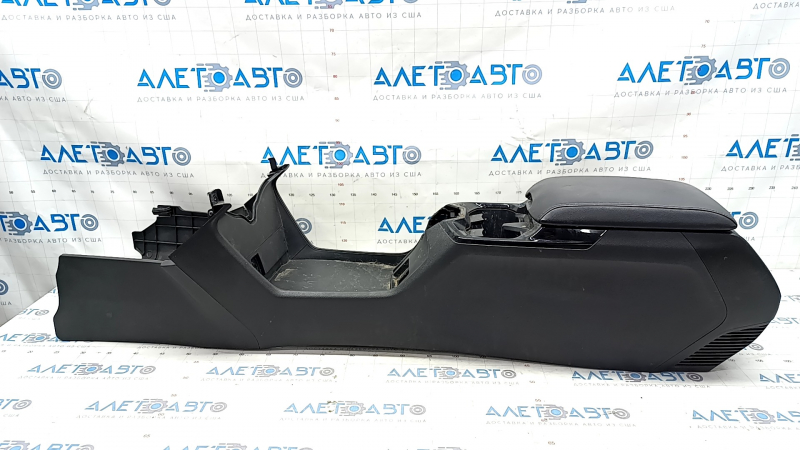 Console center armrest and cup holders Honda Clarity 18-21 usa black, scratches, for cleaning