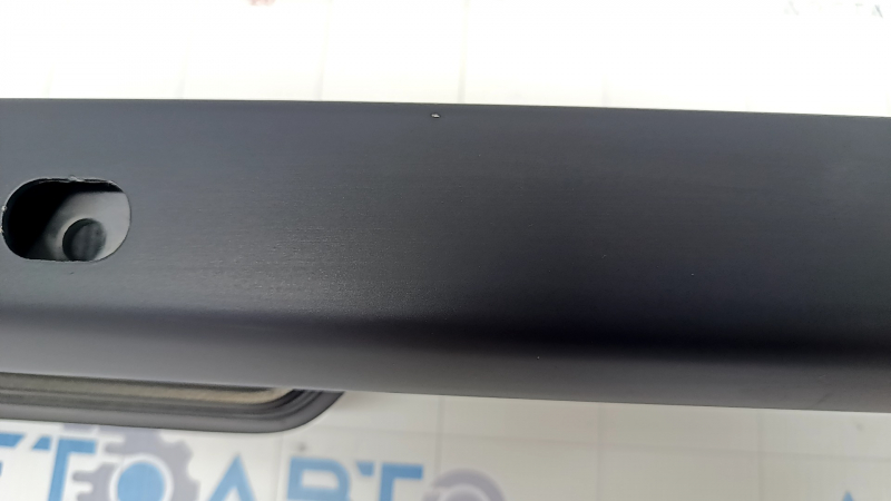 Longitudinal roof rail left Jeep Renegade 15 - black, without plugs, broken plug fasteners, scratches
