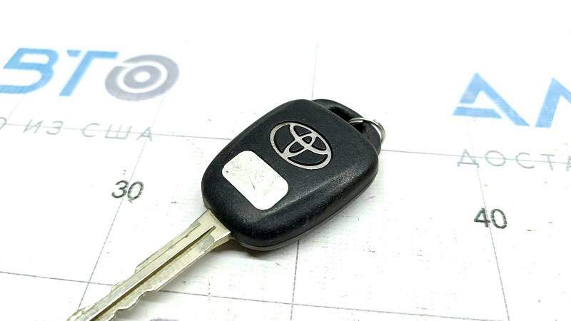 Key Toyota Camry v55 15-17 usa 4 buttons, worn