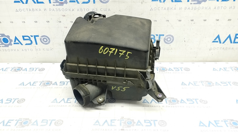Air filter housing Toyota Camry v55 15-17 2.5 usa broken mount