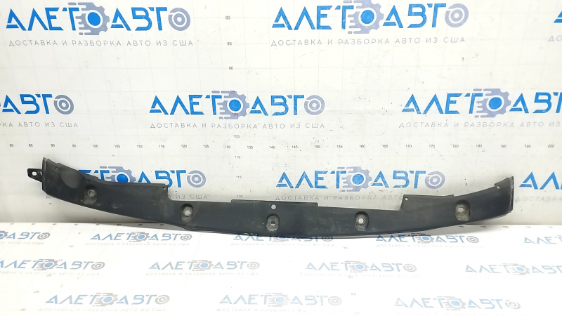 Rear bumper lip center Toyota Prius 30 10-15 scratches, dented, broken mount