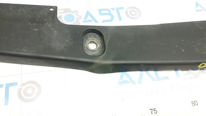 Rear bumper lip center Toyota Prius 30 10-15 scratches, dented, broken mount