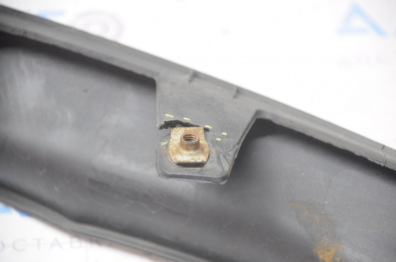 Front bumper lip Nissan Murano z52 15 - worn out. wrinkled, crack in the mount
