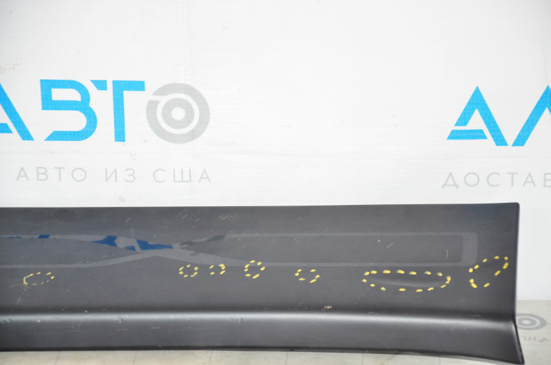 Rear right door sill trim Tesla Model X 16-21 complete type 1 black, broken fasteners, scratches, scuffs, bumps