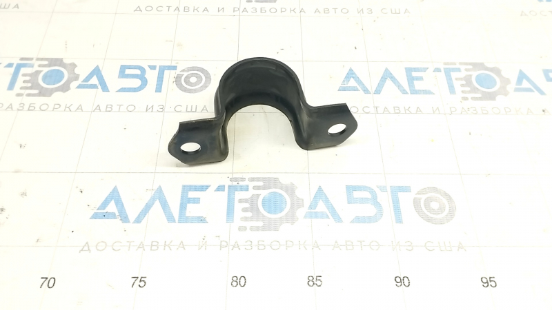 Front stabilizer mounting bracket right Mazda 3 19-