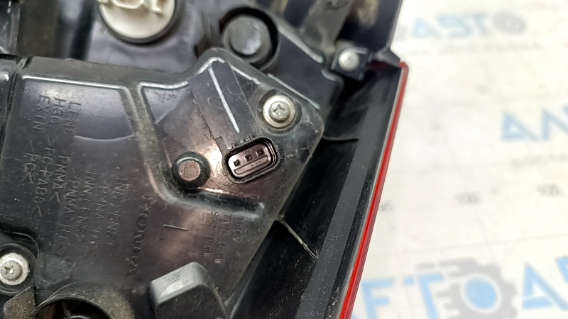 Lamp outer wing left Honda Civic X FC 16- 4d, scratches