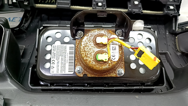Torpedo front panel with AIRBAG Honda Civic X FC 16-21 black, butt, rusty pyropatron