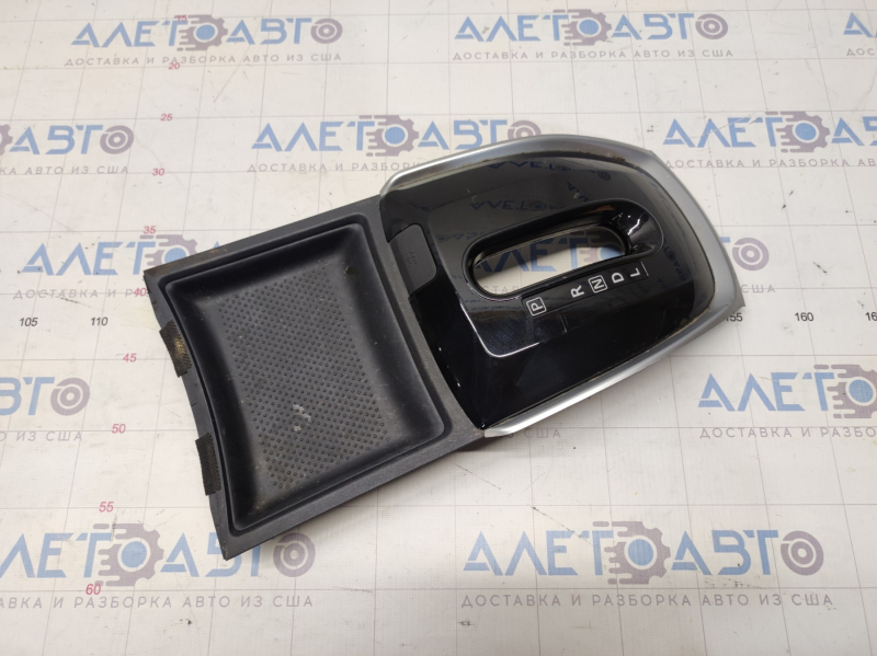 Nissan Rogue 14-16 gear shifter cover black, without curtain